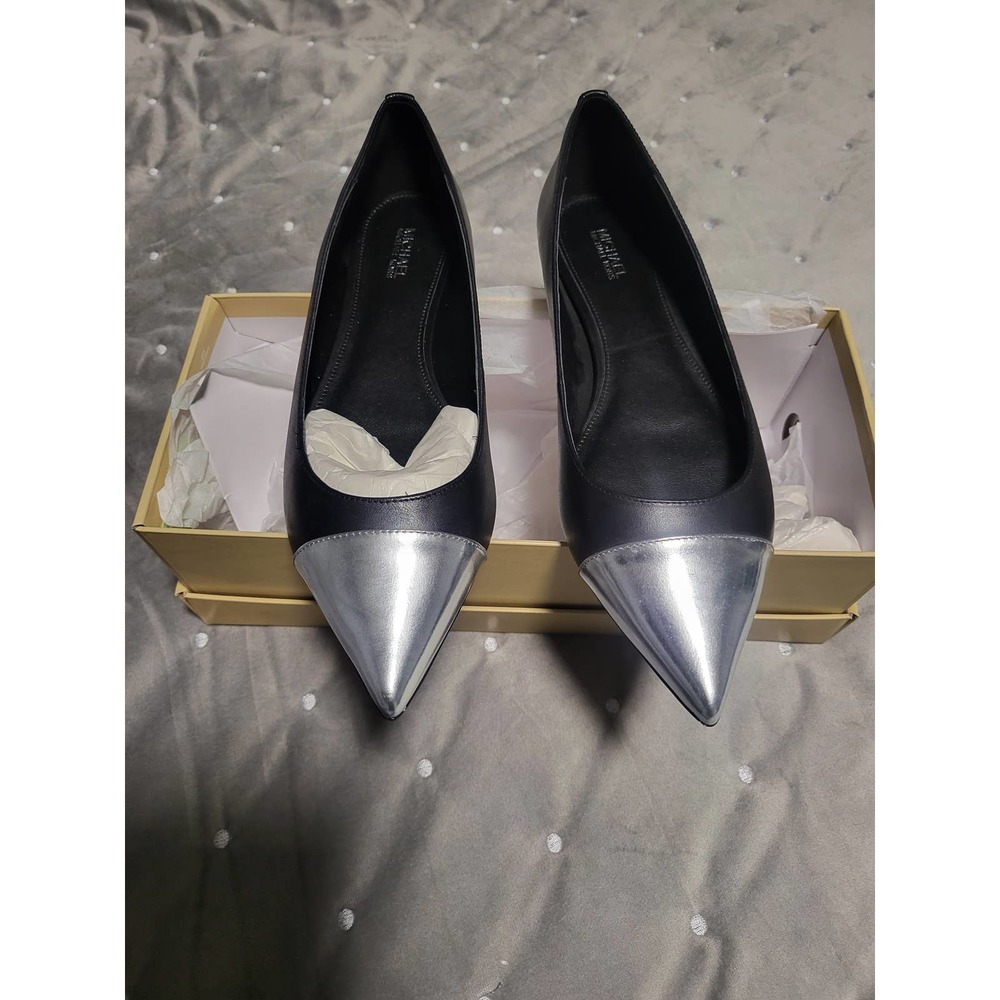 Michael Kors Carissa toe cap flat